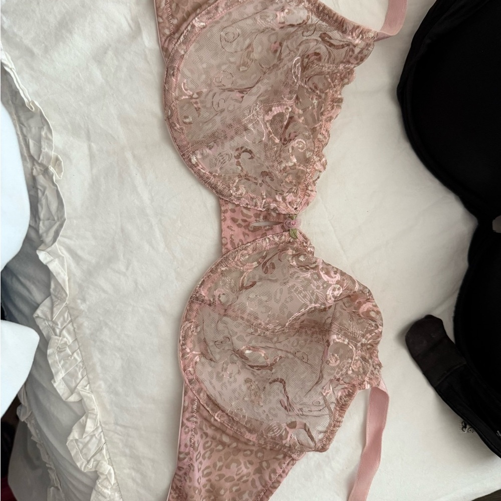 Victoria's Secret Pink Lace Bra Intimates